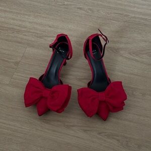Elegant Red Bow Heels